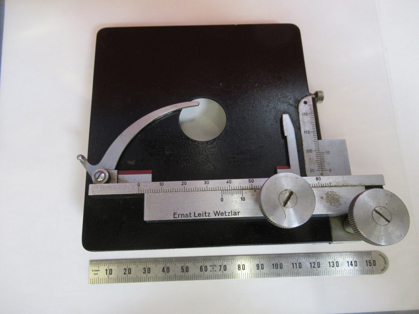 LEITZ GERMANY WETZLAR XY STAGE TABLE CLIPS MICROSCOPE PART AS PICTURED T9-A-19