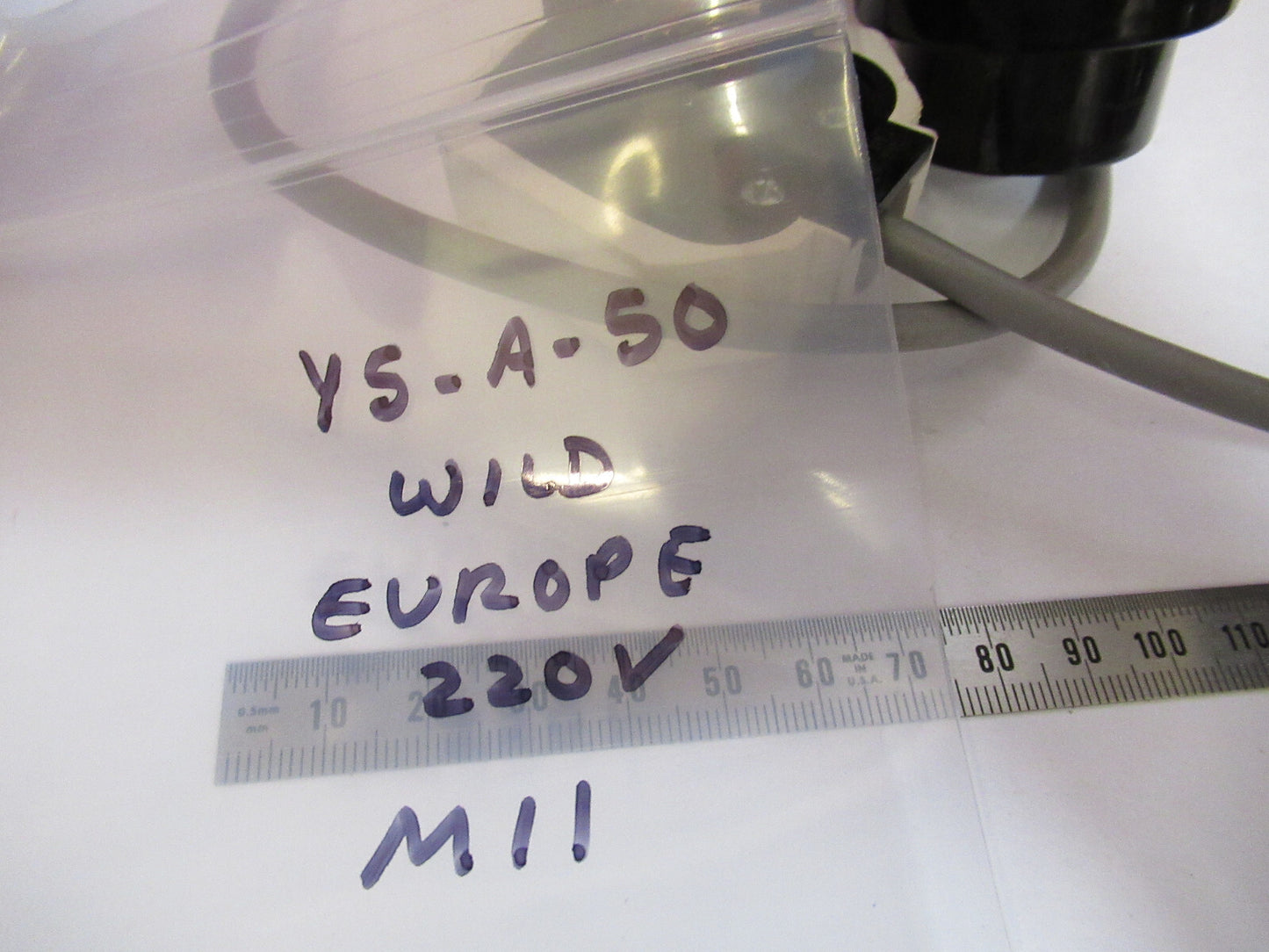 FOR PARTS WILD M11 LAMP AS IS MICROSCOPE PART OPTICS AS PICTURED Y5-A-50
