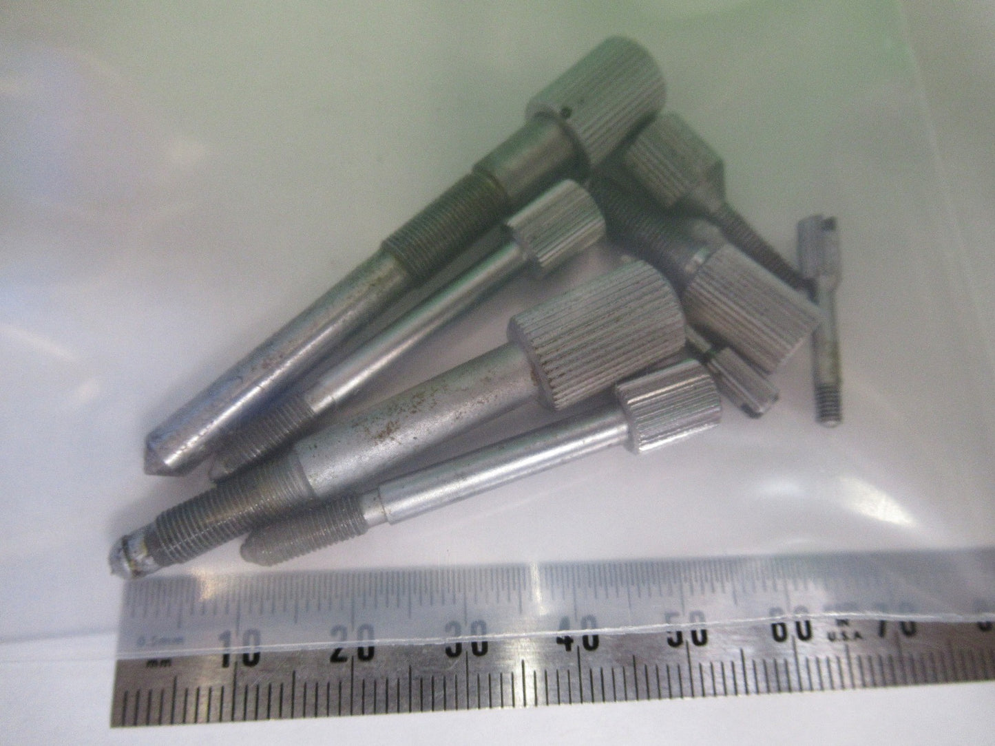 OLYMPUS JAPAN LOT SCREWS MICROSCOPE PART AS PICTURED AS PICTURED T4-B-04