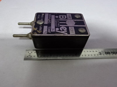 BLILEY QUARTZ MC85 RESONATOR OSCILLATOR FREQUENCY CONTROL AS PICTURED &Z6-16