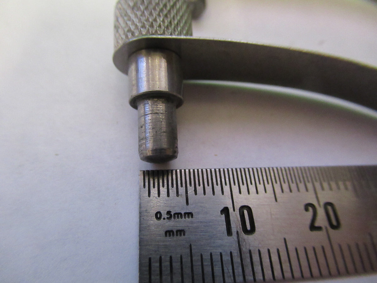 AO SPENCER PAIR CLIPS STAGE MICROSCOPE PART OPTICS AS PICTURED S1-B-15