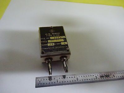 ANTIQUE QUARZ FUNKKRISTALL US NAVY PREMIER FREQUENCY CONTROL #W7-52