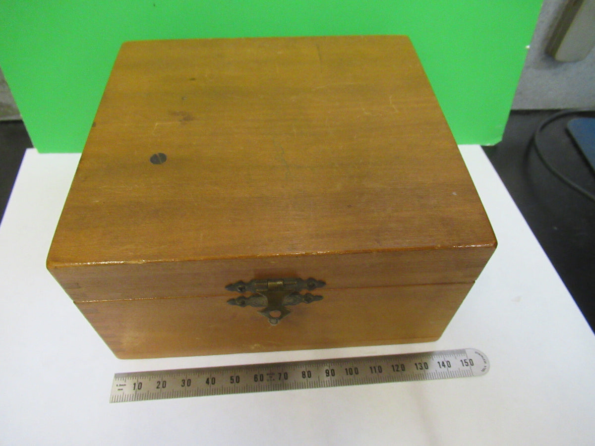 CARL ZEISS EMPTY WOOD ACCESSORIES ANTIQUE MICROSCOPE PART AS PICTURED S7-A-99