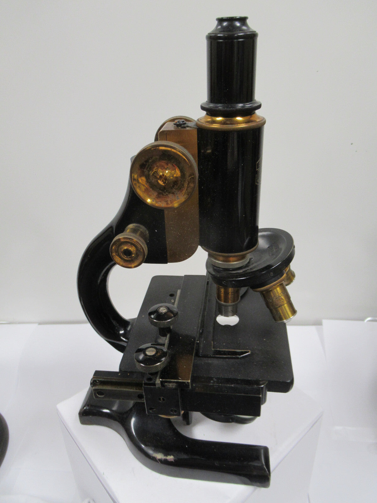 ANTIQUE BRASS SPENCER 1926 circa MICROSCOPE as shown OPTICS #LOBBY