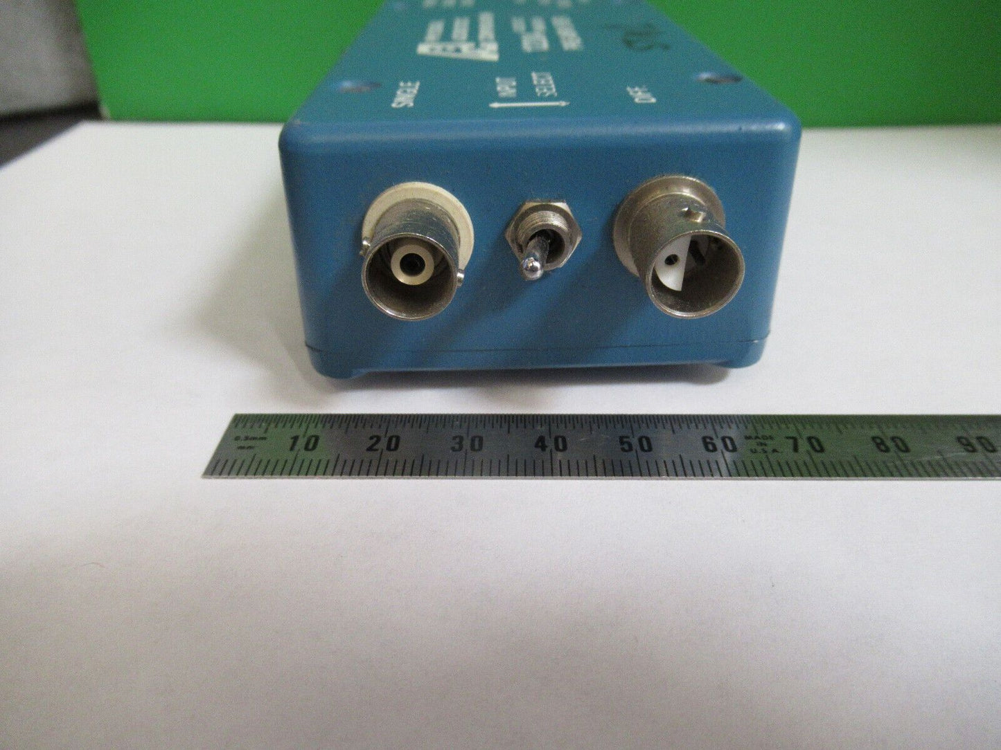 PHYSICAL ACOUSTIC EMISSION CORP AE 1220A PRE-AMPLIFIER SENSOR AS PICTURE R9-A-05