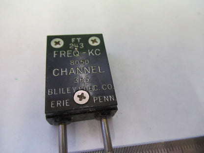 VINTAGE WWII BLILEY QUARTZ CRYSTAL FT-243 8050 KC FREQUENCY RADIO AMATEUR S1-B41