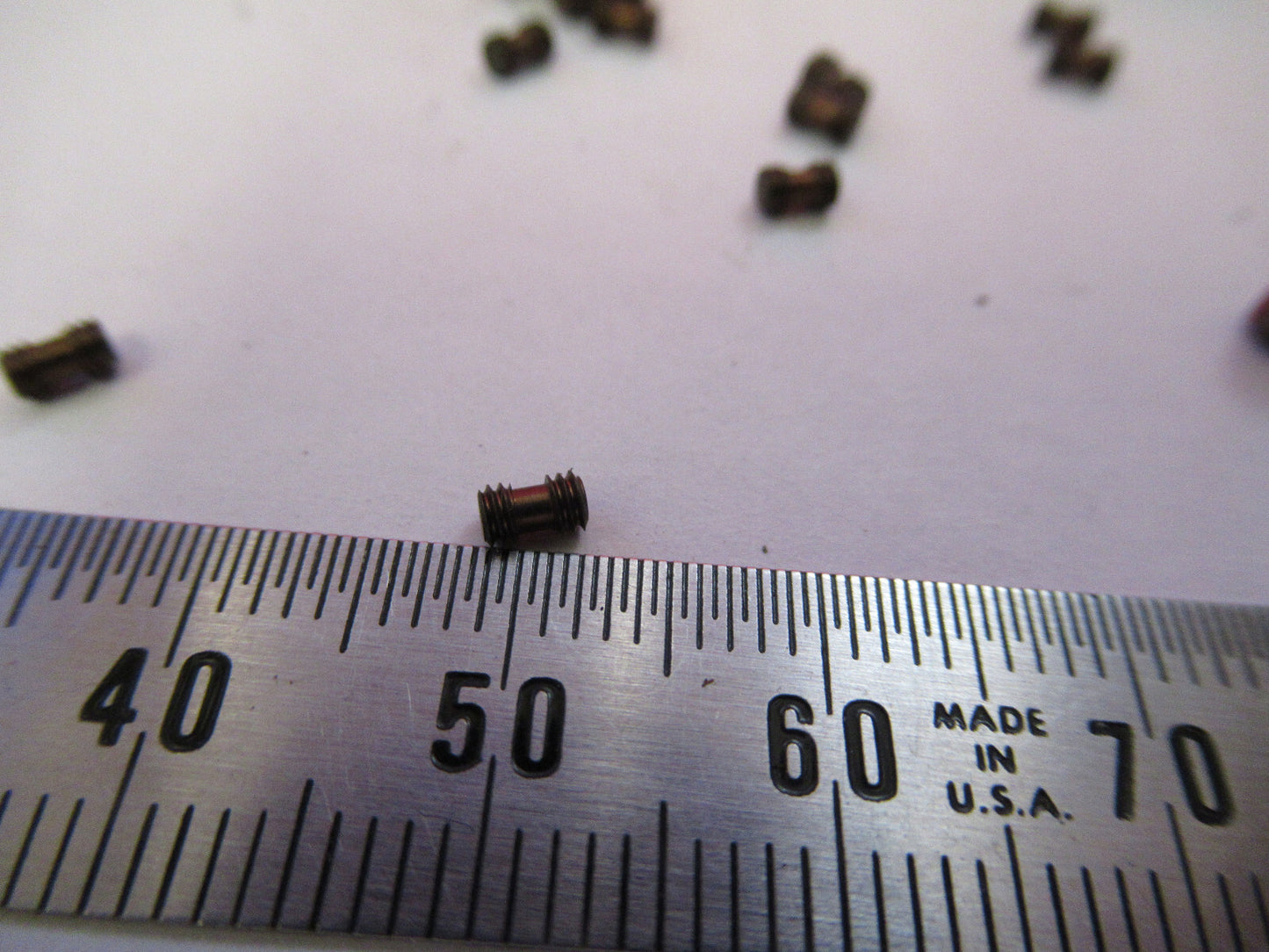 PCB PIEZOTRONICS ENDEVCO ACCESSORIES PETROWAX STUDS BASES AS PIC  T9-A-64
