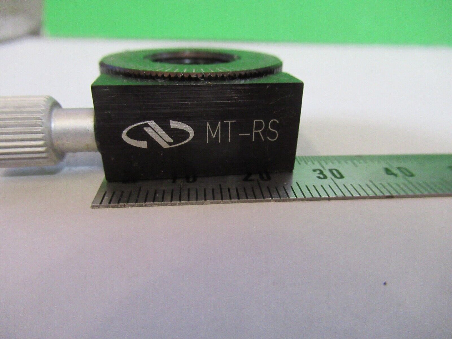 OPTICAL NEWPORT ROTABLE LENS HOLDER ASSEMBLY LASER OPTICS  AS PICTURED W1-B-12