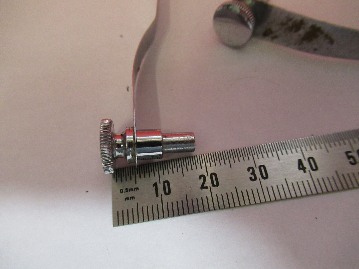 ANTIQUE SPENCER AO PAIR CLIPS SET OPTICS MICROSCOPE PART AS PICTURED  T7-A-07