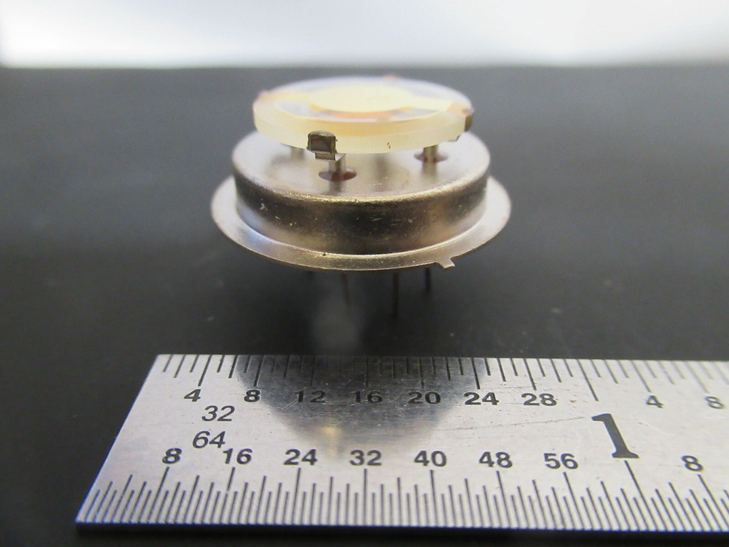 SAMMELBARE OFFENE DOSE QUARZKRISTALL UNBEKANNTE FREQUENZ WIE BILD #FT-1-A-81