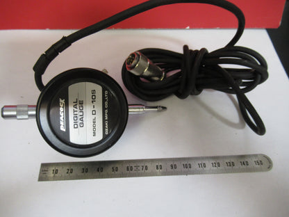 PEACOCK DIGITAL GAUGE MODEL D-10S AS PICTURED X8-B-29