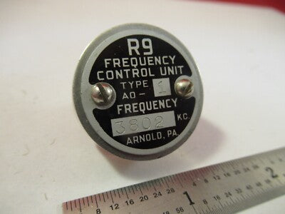 ANTIQUE R9 ARNOLD RADIO QUARTZ CRYSTAL FREQUENCY CONTROL AS PICTURED 84-FT-72