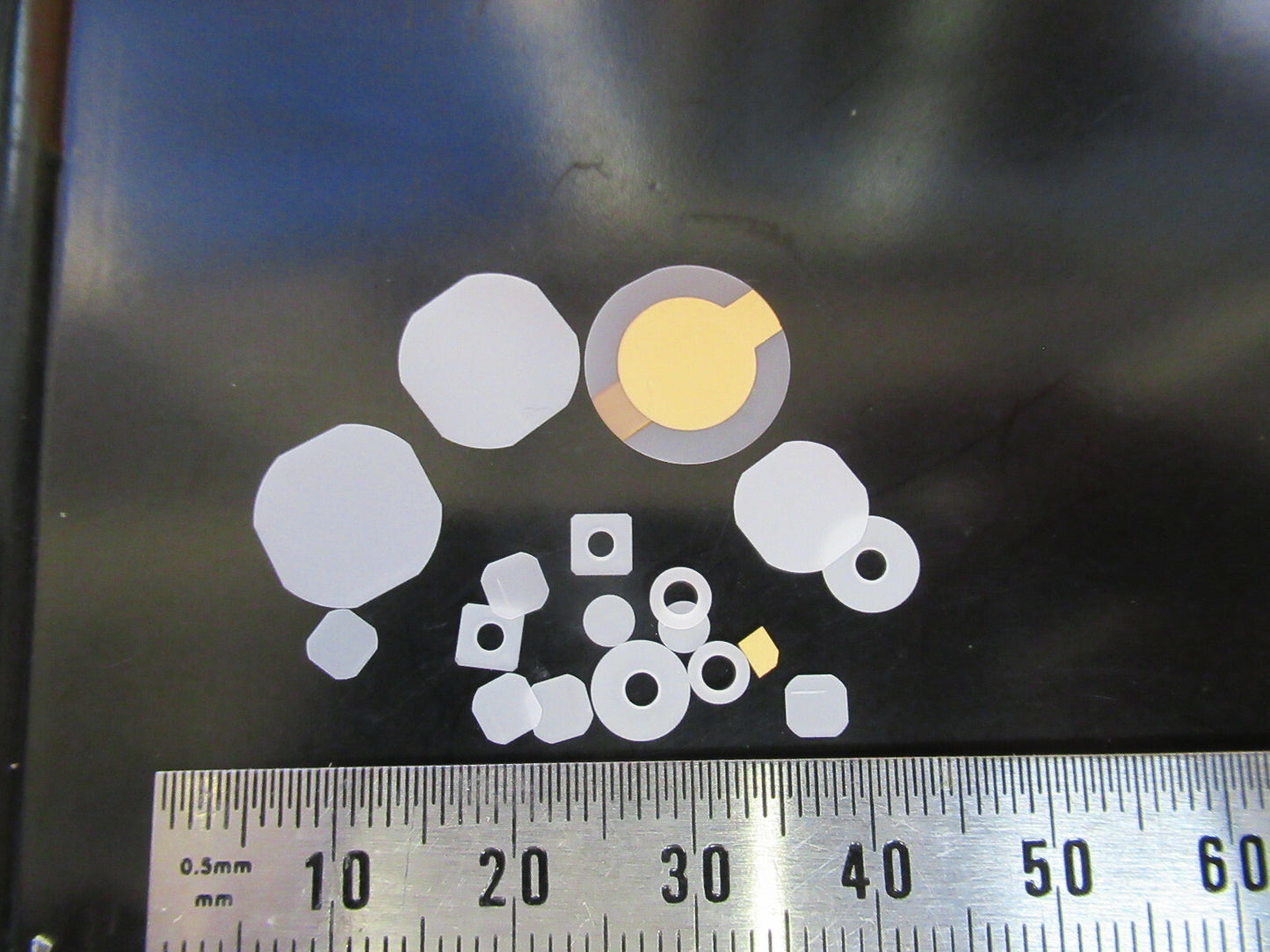 LOT ASSORTED PIEZO QUARTZ PIEZOELECTRIC BLANKS ULTRASONIC SENSOR &1e-ft-75