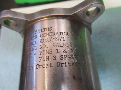 FOR PARTS TACHOMETER GENERATOR 3301 KGA/MS/1 SMITHS UK AS IS AS PICTURED Q7-B-33