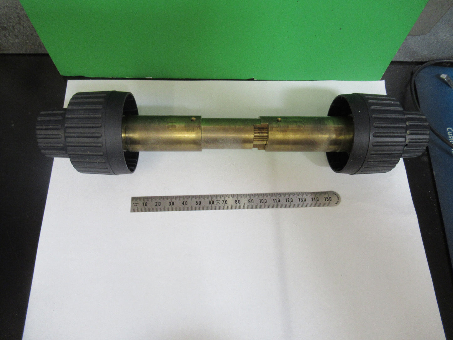 LEICA GERMANY DMRB SET OF KNOBS BRASS GEAR MICROSCOPE PART AS PICTURED 80-B-28