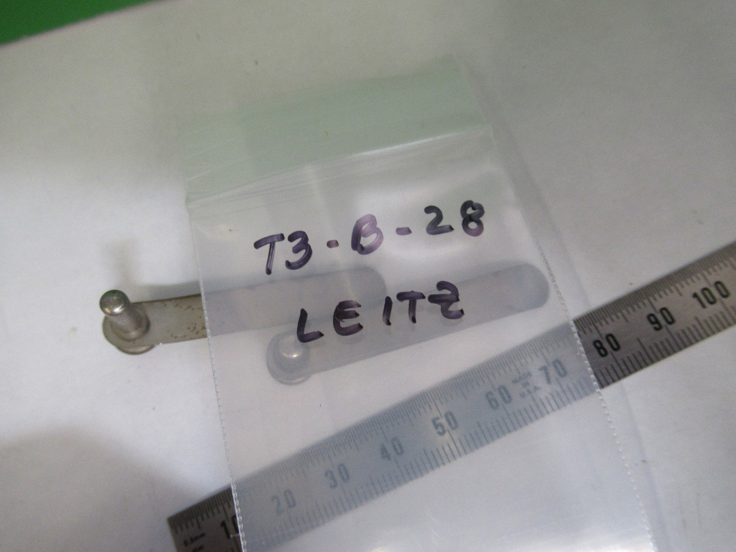 ANTIQUE ERNST LEITZ PAIR CLIPS STAGE MICROSCOPE PART AS PICTURED T3-B-28