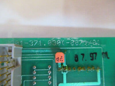 LEICA DMRE GERMANY BOARDS 301-371.030  MICROSCOPE PART AS PICTURED P5-B-18