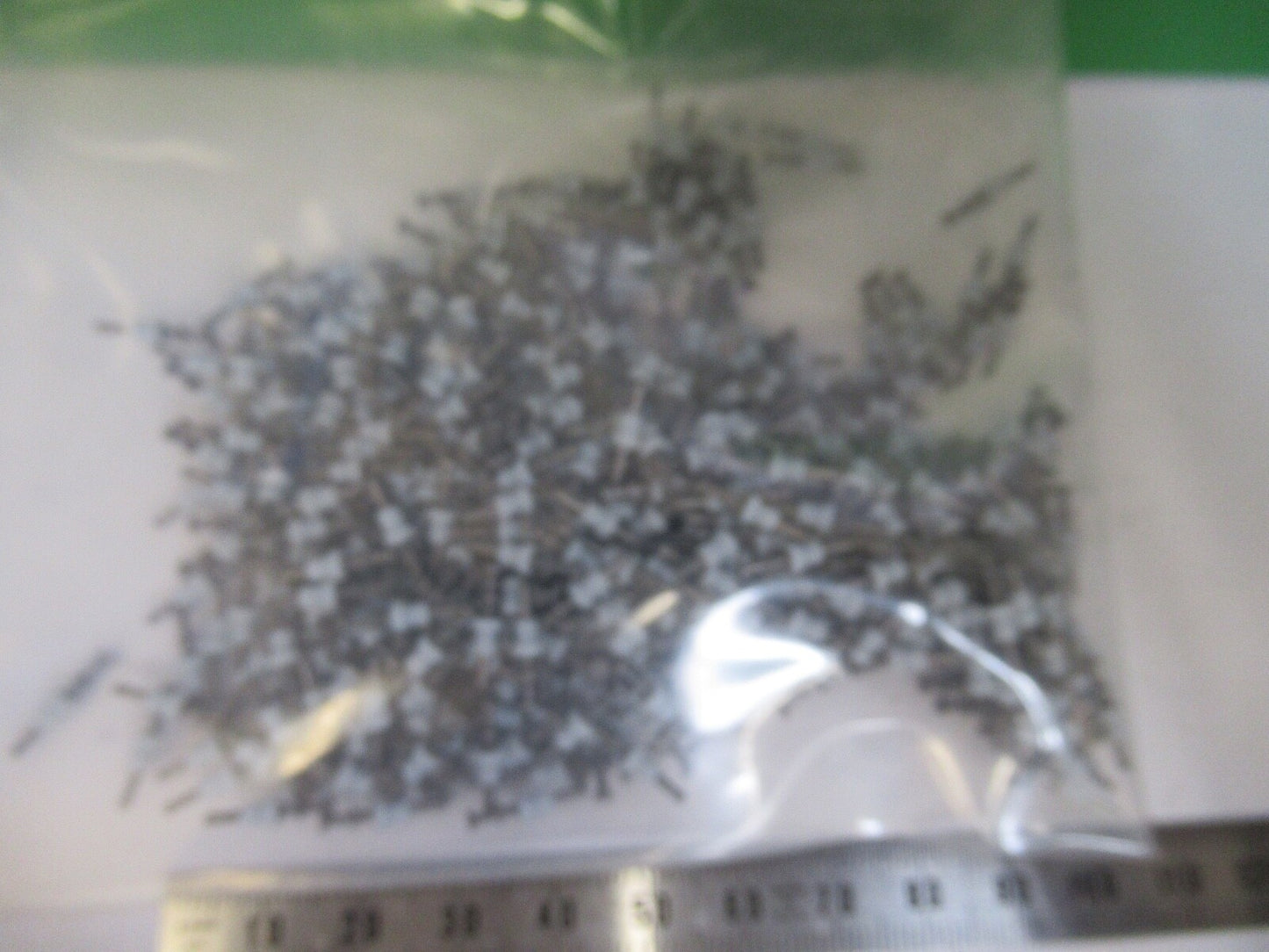 LOT 100+ TERMINALS ELECTRICAL POST PINS ASSEMBLY AS PICTURED 18-FT-32