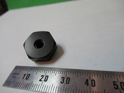 PCB PIEZOTRONICS ENDEVCO ACCESSORY ISOLATION MOUNTING BASE 10-32 to 6-32 U8-A-90