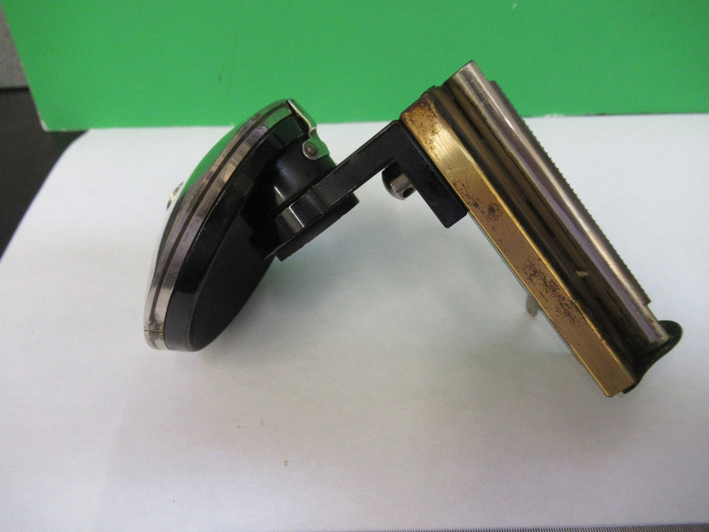 ANTIQUE BRASS LEITZ GERMANY STAGE NOSEPIECE MICROSCOPE PART AS PICTURED Y4-FT-97