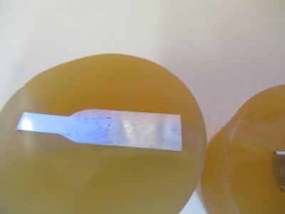 Los 2 Stück METALLOGRAPHISCHES METALLQUERSCHNITTPROBE MIKROSKOPISCHE PROBE &amp;A7-A-31