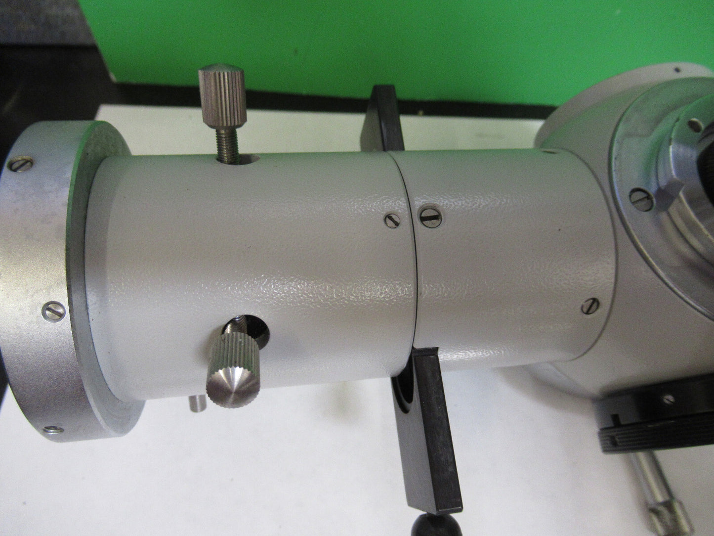 For parts ZEISS VERTICAL ILLUMINATOR 466300 MICROSCOPE PART AS PICTURED S1-B-85