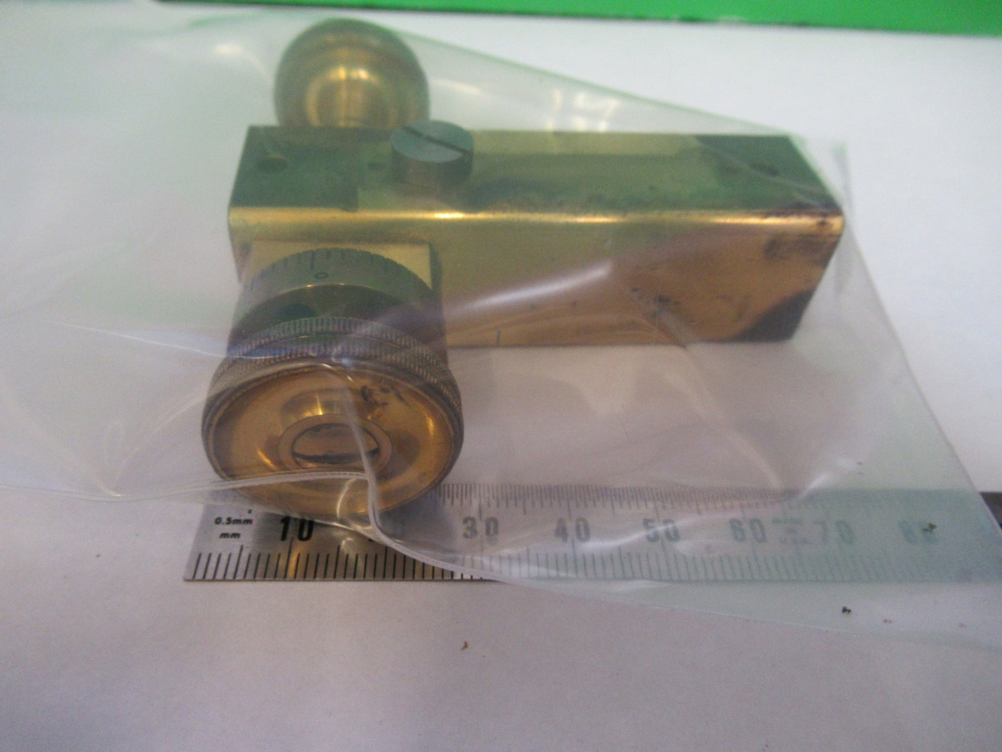 ANTIQUE BRASS LEITZ GERMANY STAGE KNOBS MICROSCOPE PART AS PICTURED Y4-FT-95
