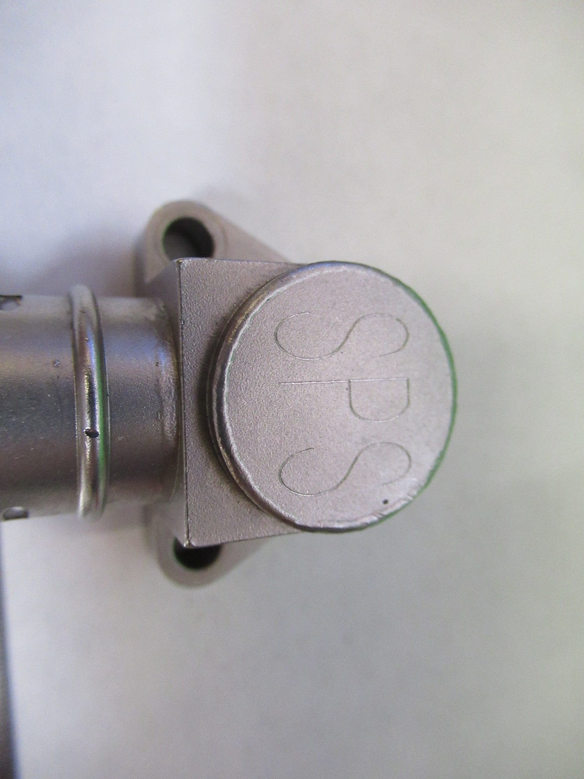 ACCELEROMETER NSN 6610-01-535-8239 AIRCRAFT VIBRATION SENSOR AS PICTURED U8-A107