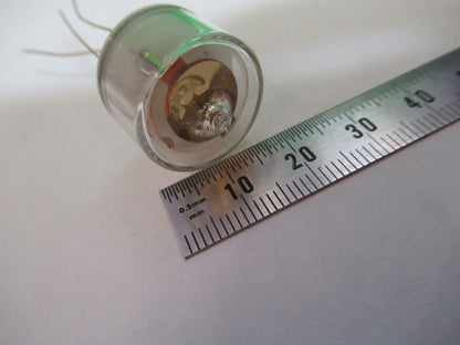 BENDIX 5 MHz QUARTZ FREQUENCY CONTROL RESONATOR GLASS PACKAGED AS PIC &Z5-A-16