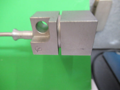 MEGGITT ENDEVCO 6240M10 ACCELEROMETER VIBRATION SENSOR AS PICTURED &X4-A-71