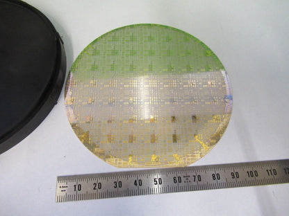 SAPPHIRE WAFER + COMPONENTS COLLECTABLE AS PICTURED G5-A-77