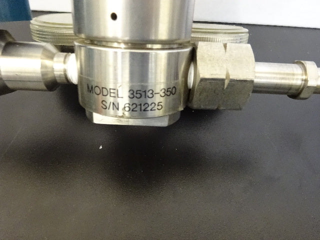 MATHESON 3513 + FLASH ARRESTOR MANOMETER REGULATOR VALVE GAS PROCESS AS IS 78-03