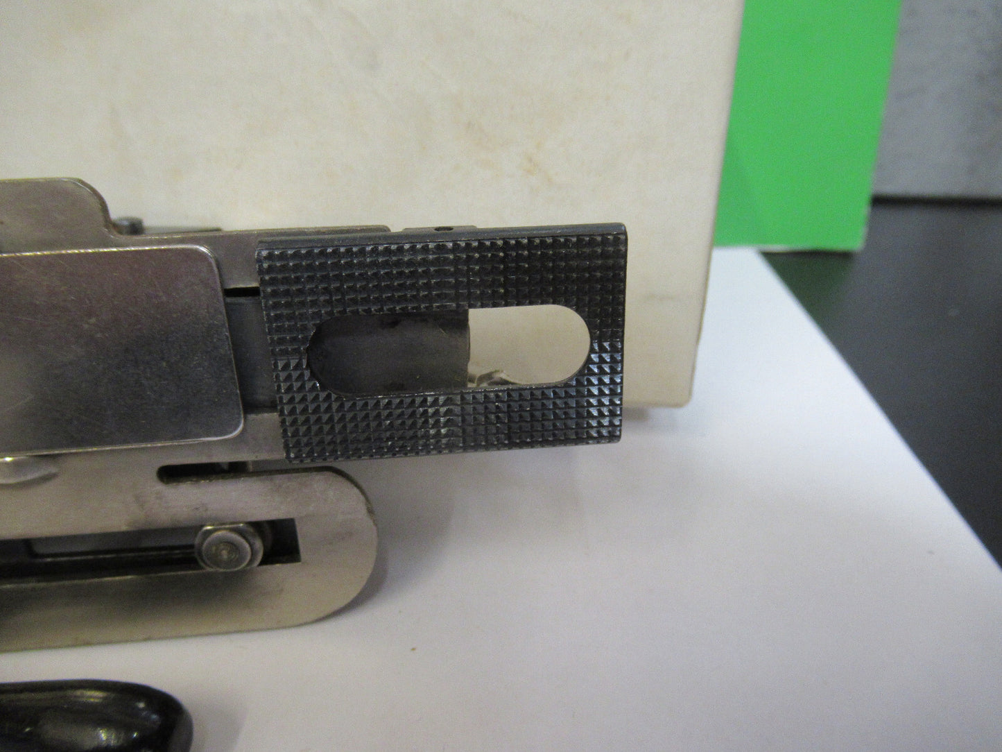 OLD SINGER SEWING ACCESSORY MACHINE  BUTTON ATTACHMENT ASSEMBLY &H2-A-21