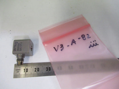 ACCELEROMETER DYTRAN 3053B2 VIBRATION SENSOR 10 mV/g TRIAX as pictured  V3-A-82