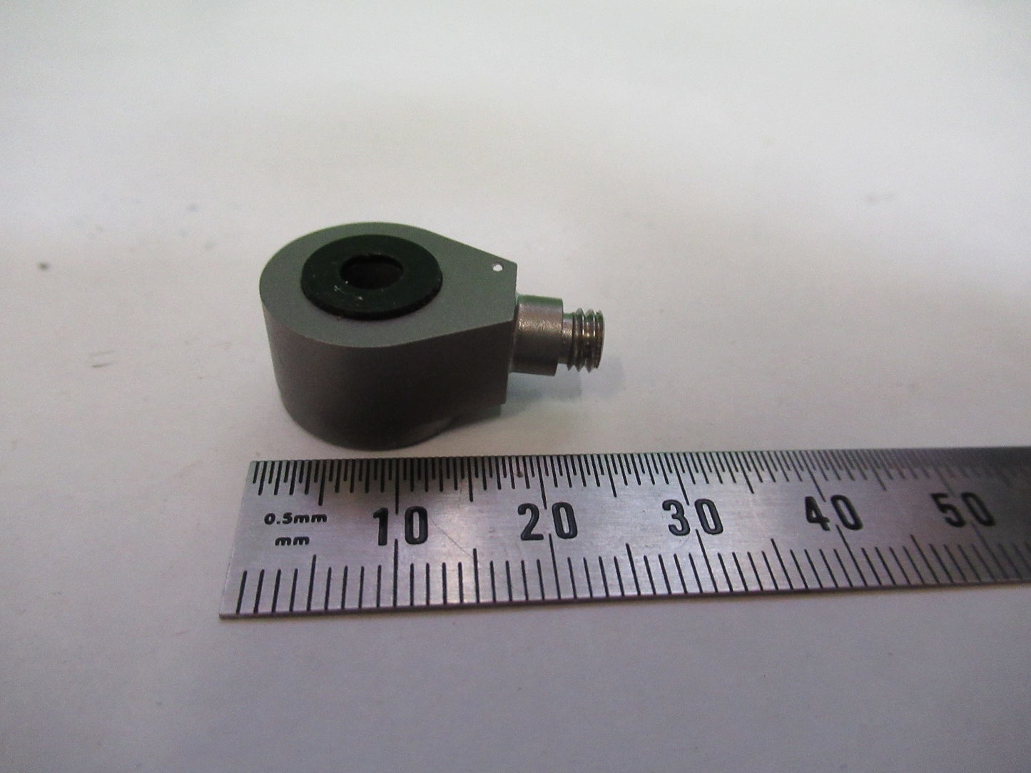 ACCELEROMETER DYTRAN 3211A1 VIBRATION SENSOR 10 mV/g as pictured  V3-A-77