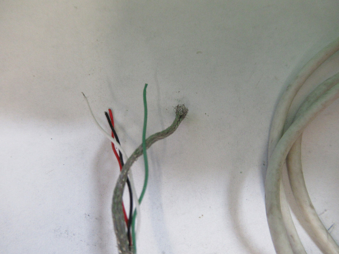 ENDEVCO MEGGITT 8530C PRESSURE SENSOR AS PICTURED &Z1-A-96