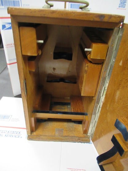ANTIQUE WOOD CABINET EMPTY CARL ZEISS  1900's with key  MICROSCOPE PART TA-5-b