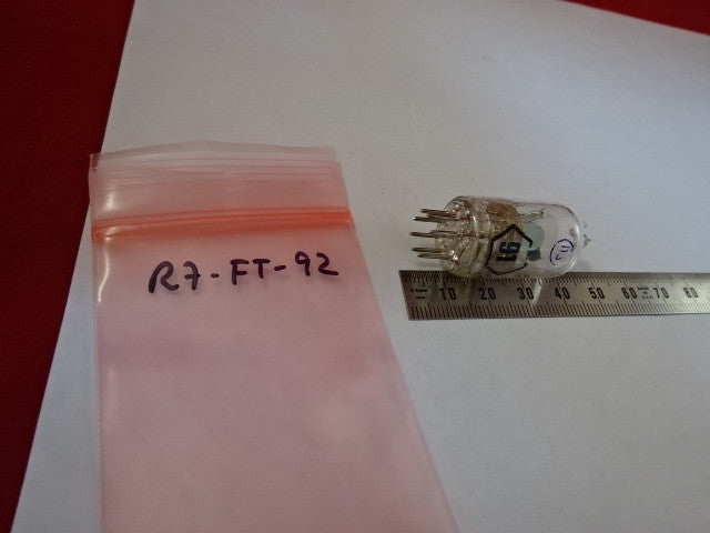 KRISTALLY RUSSIA 6 MHz QUARTZ CRYSTAL GLASS PACKAGE FREQUENCY CONTROL &R7-FT-92