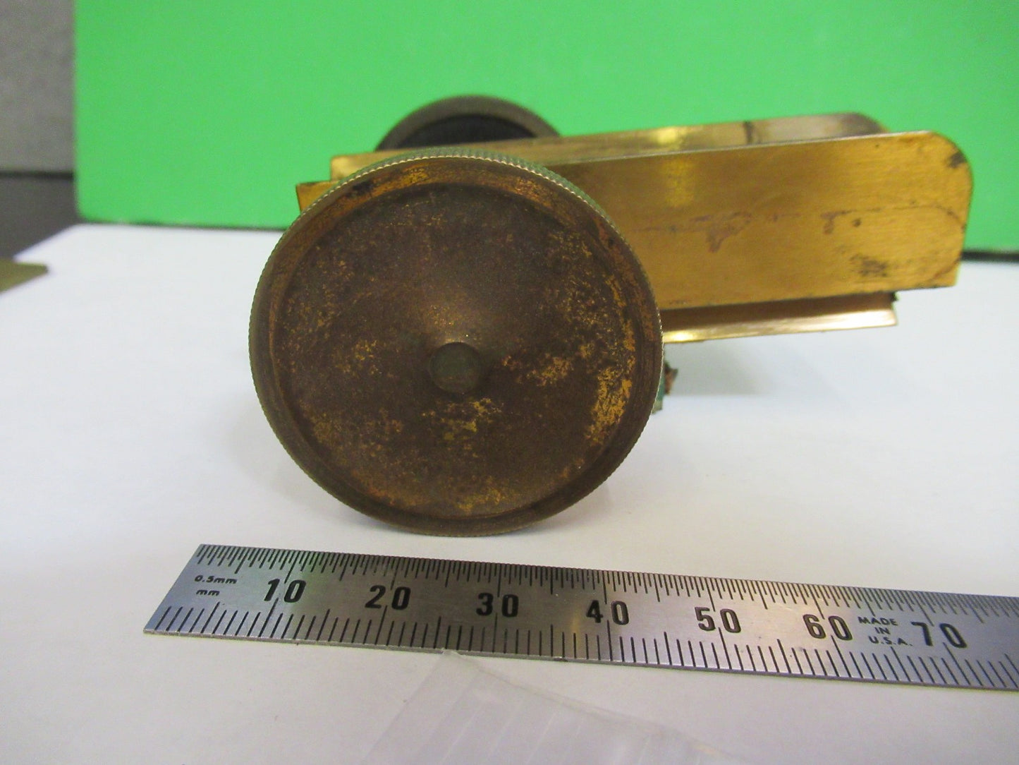 ANTIQUE BRASS STAGE KNOBS BAUSCH LOMB MICROSCOPE PART AS PICTURED X3-B-08