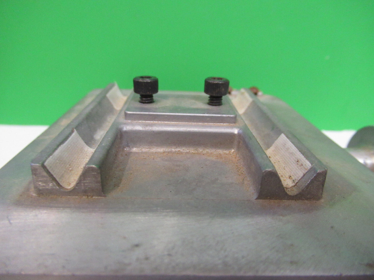 POSITIONING FIXTURE MICROMETER ALUMINUM DOVETAIL AS PICTURED S7-A-80