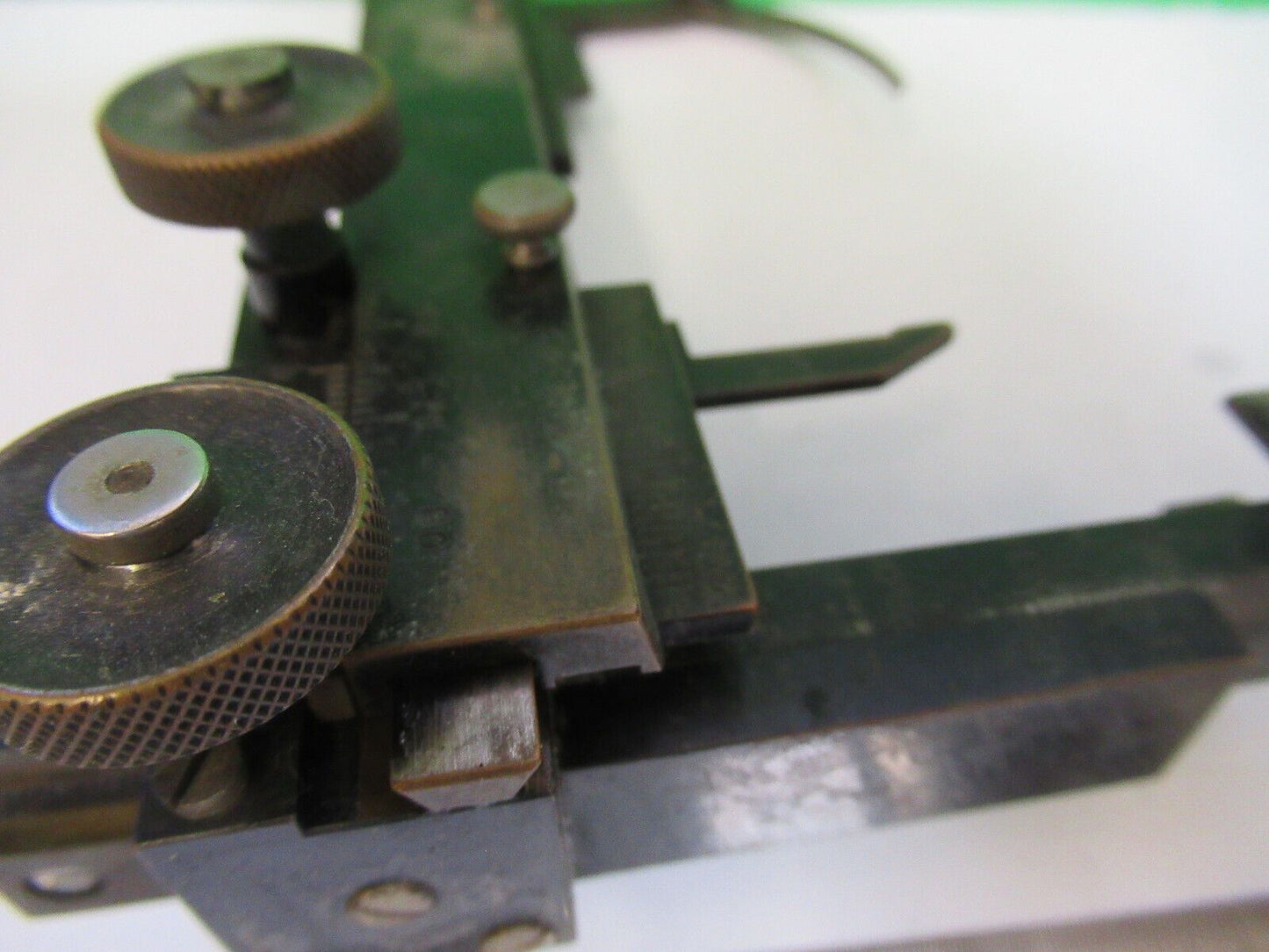 AO AMERICAN OPTICS XY STAGE CLIPS MICROSCOPE PART AS PICTURED F4-B-26