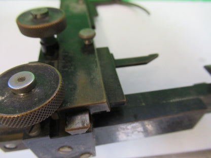 AO AMERICAN OPTICS XY STAGE CLIPS MICROSCOPE PART AS PICTURED F4-B-26