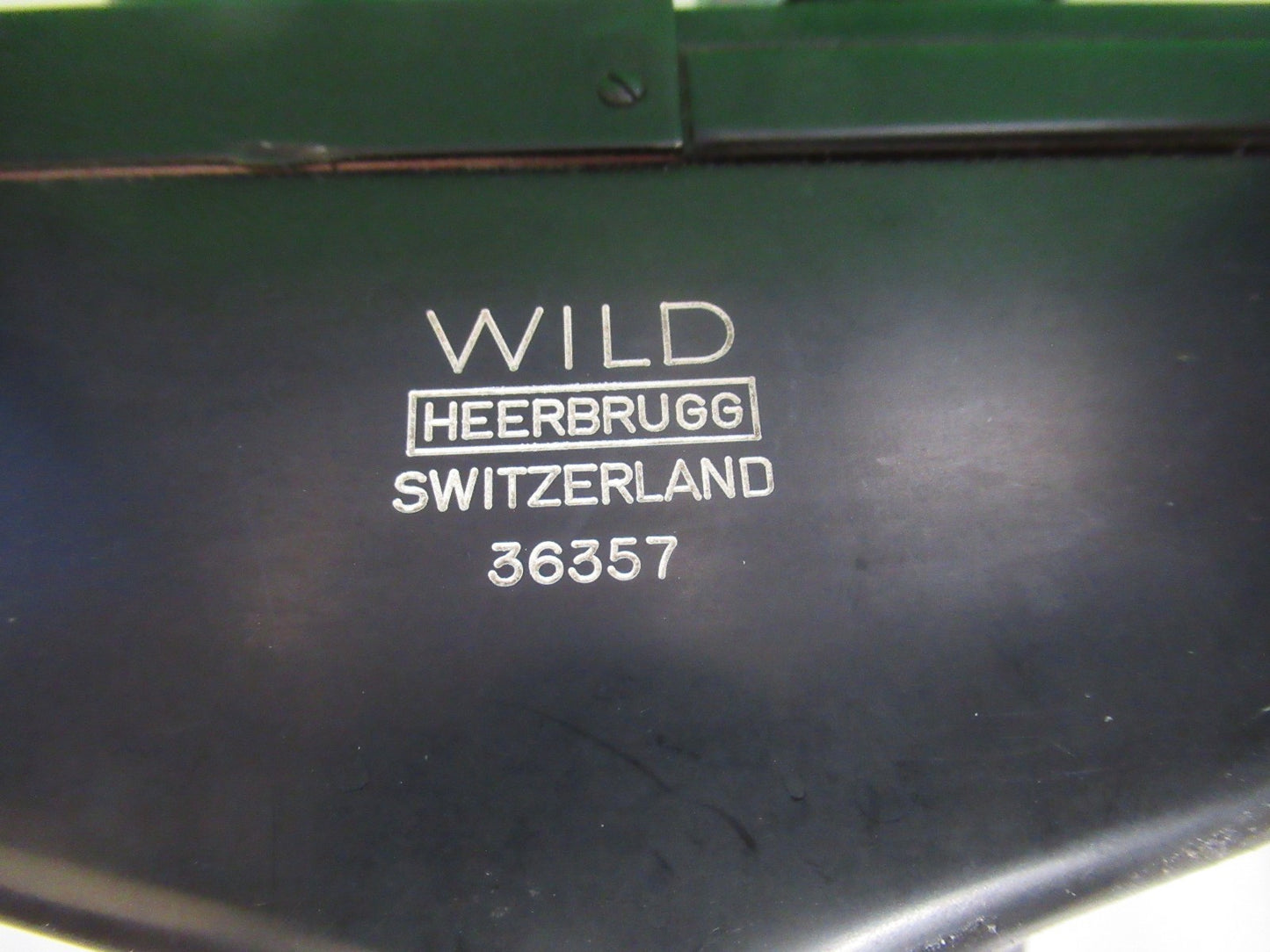 WILD HEERBRUGG SWISS binocular head MICROSCOPE PART AS PICTURED T6-A-64