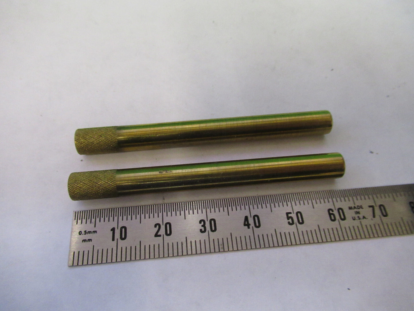 CARL ZEISS SET OF SCREWS for POLARIZATION MICROSCOPE PART PICTURED S1-B-68