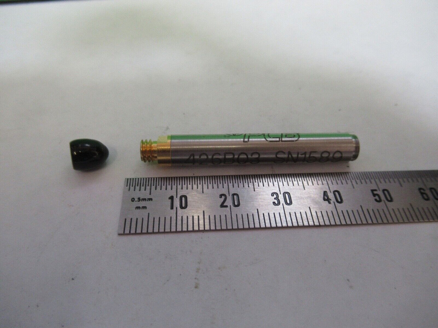 PCB PIEZOTRONICS 426B03 AMP  MICROPHONE SENSOR AS PIC Z7-FT-90