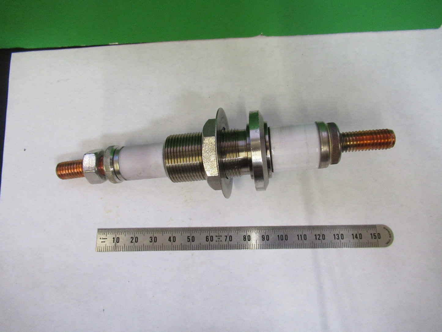 EDWARDS VACUUM POWER ELECTRIC FEEDTROUGH AS PICTURED T2-A-22