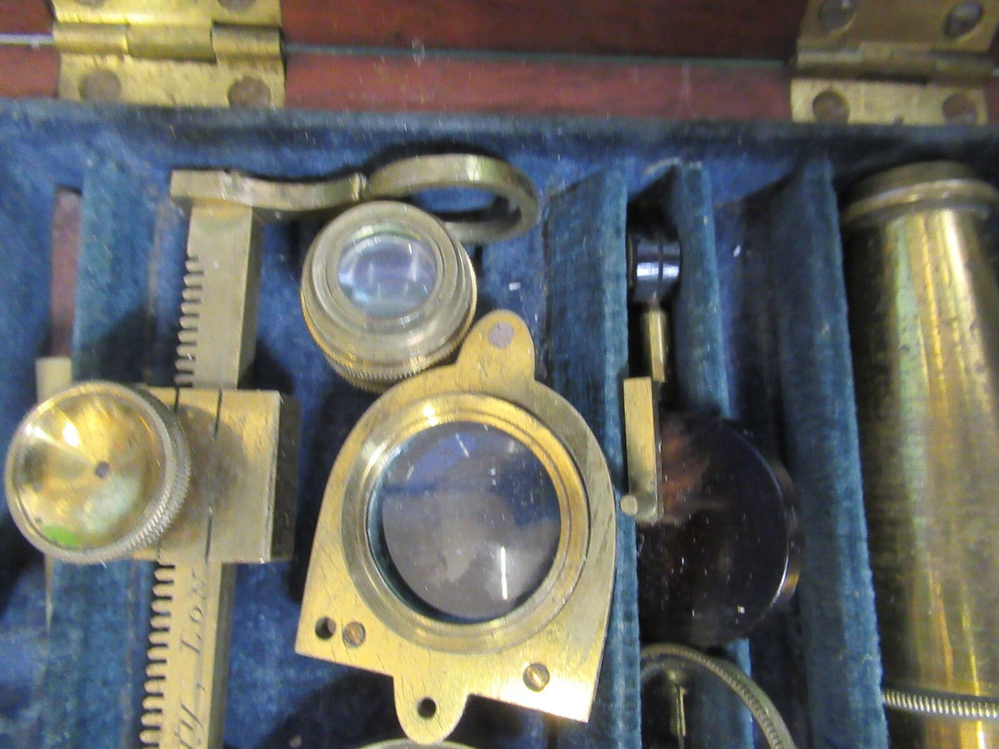 ANTIQUE BRASS RARE CARY GOULD MICROSCOPE with ACCESSORIES AS PICTURED 18-FT-4