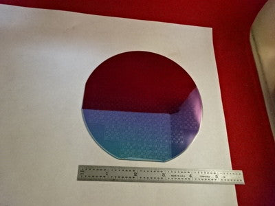 SILICON SEMICONDUCTOR WAFER WITH MICRO COMPONENTS COLLECTABLE PART AS IS &L4