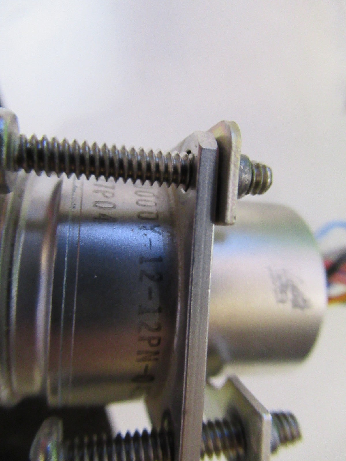 GE CONNECTOR HI REL 70000Y-12-12PN-045 ENGINE HISTORY RECORDER MIL SPEC X3-B-83