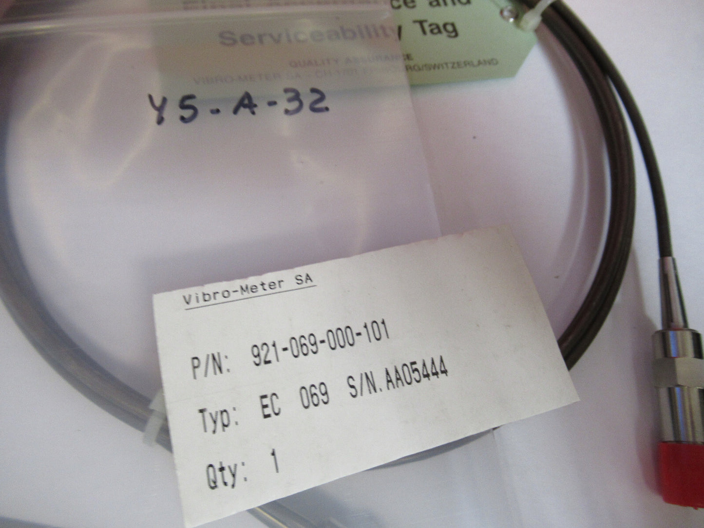 MEGGITT VIBRO-METER CABLE 921-069-000-101 HIGH TEMP SENSOR AS PICTURED Y5-A-32